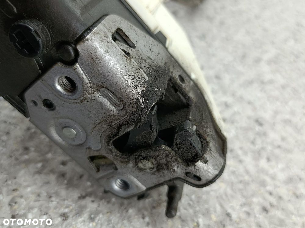 ZAMEK DRZWI PRAWY PRZÓD CITROEN BERLINGO II PSA828405 - 7