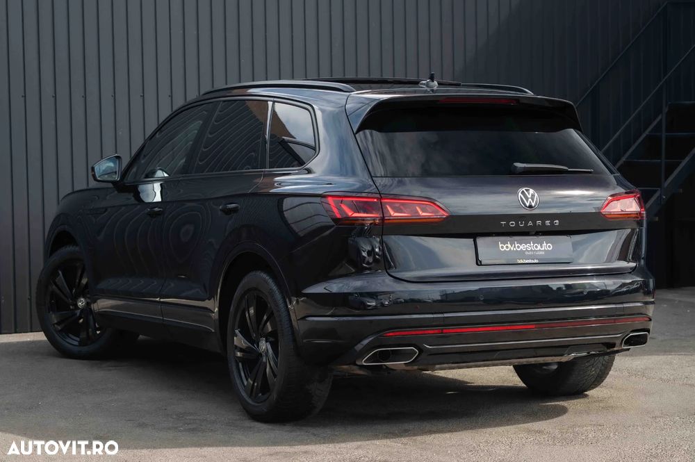 Volkswagen Touareg - 7
