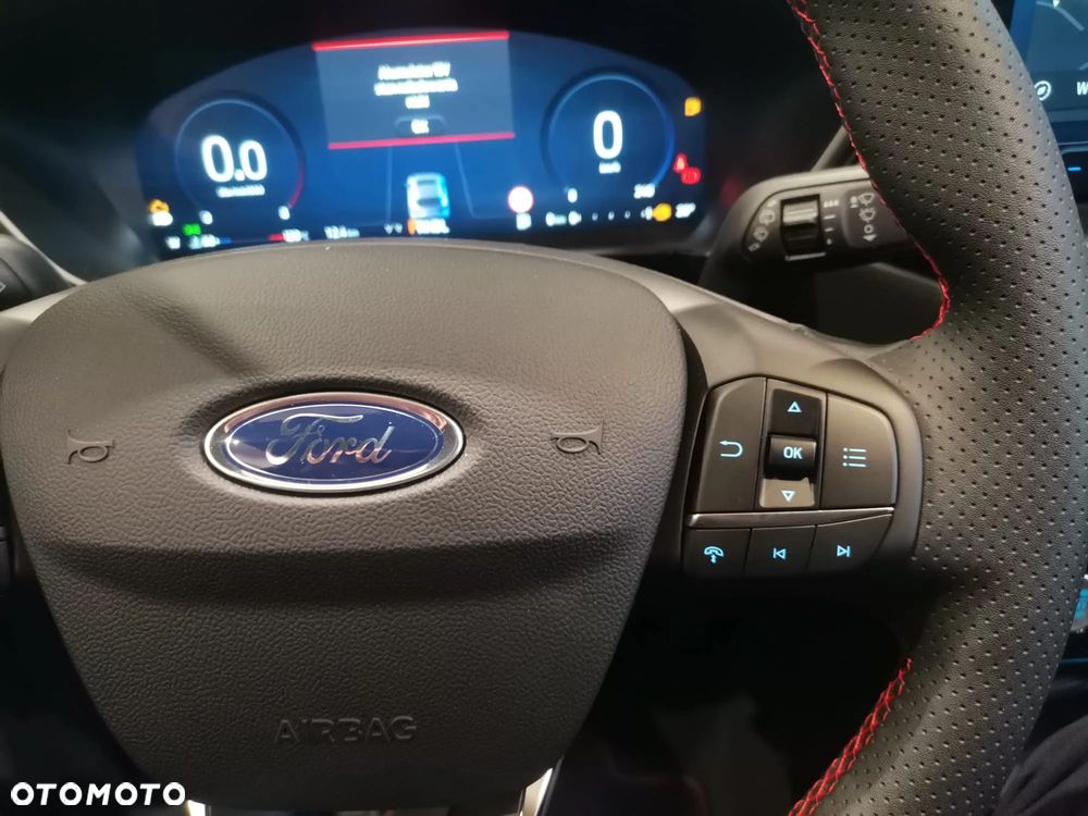 Ford Kuga 1.5 EcoBoost FWD ST-Line X - 9