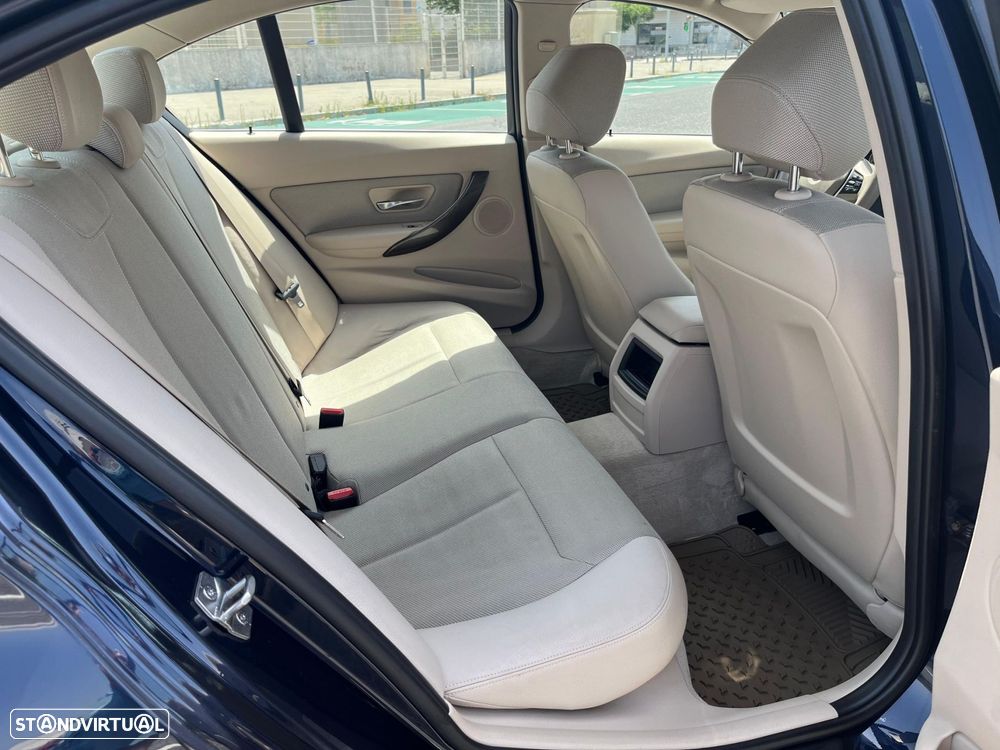 BMW 320 d EfficientDynamics Line Modern - 20