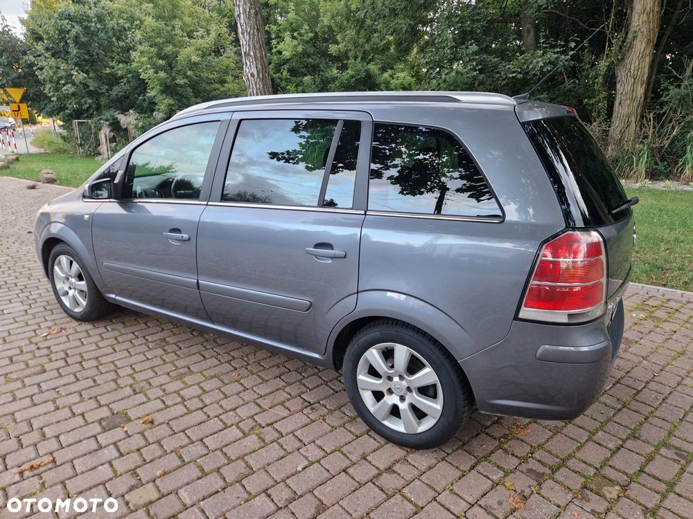 Opel Zafira 1.8 Elegance - 20