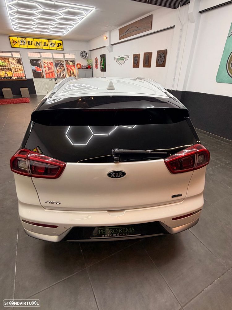Kia Niro 1.6 GDi HEV TX - 18