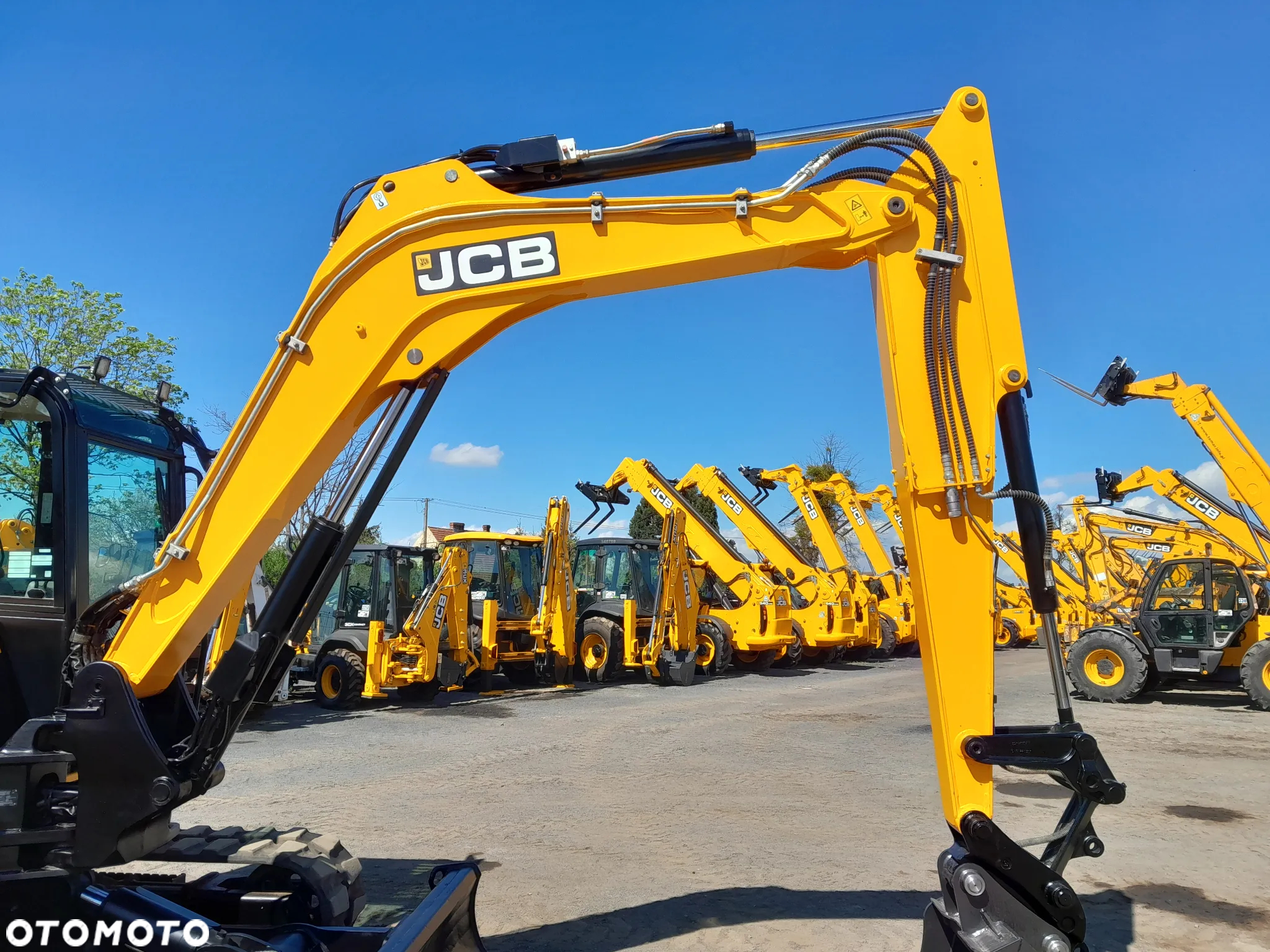 JCB 86C-2 - 8