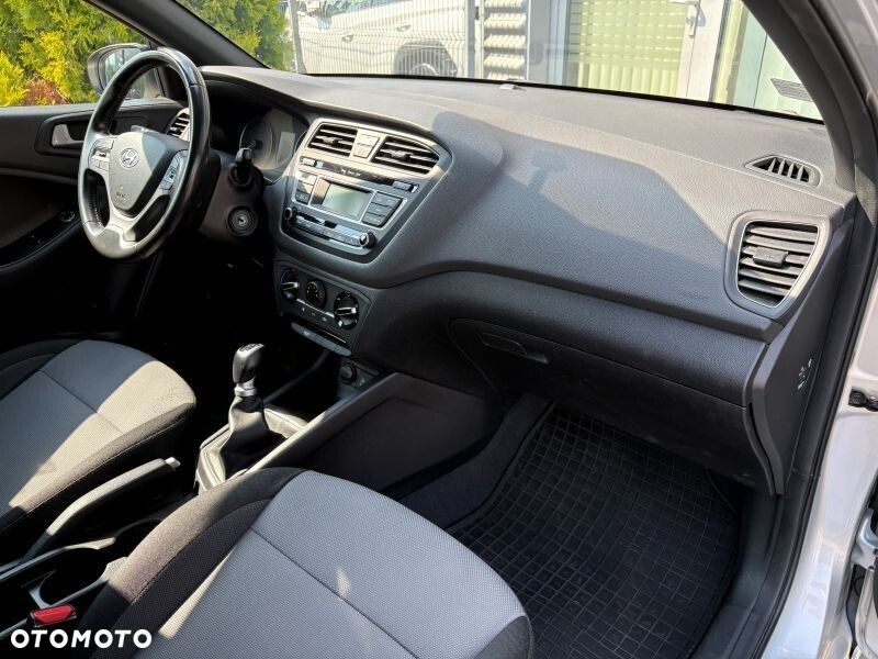 Hyundai i20 1.2 GO - 8