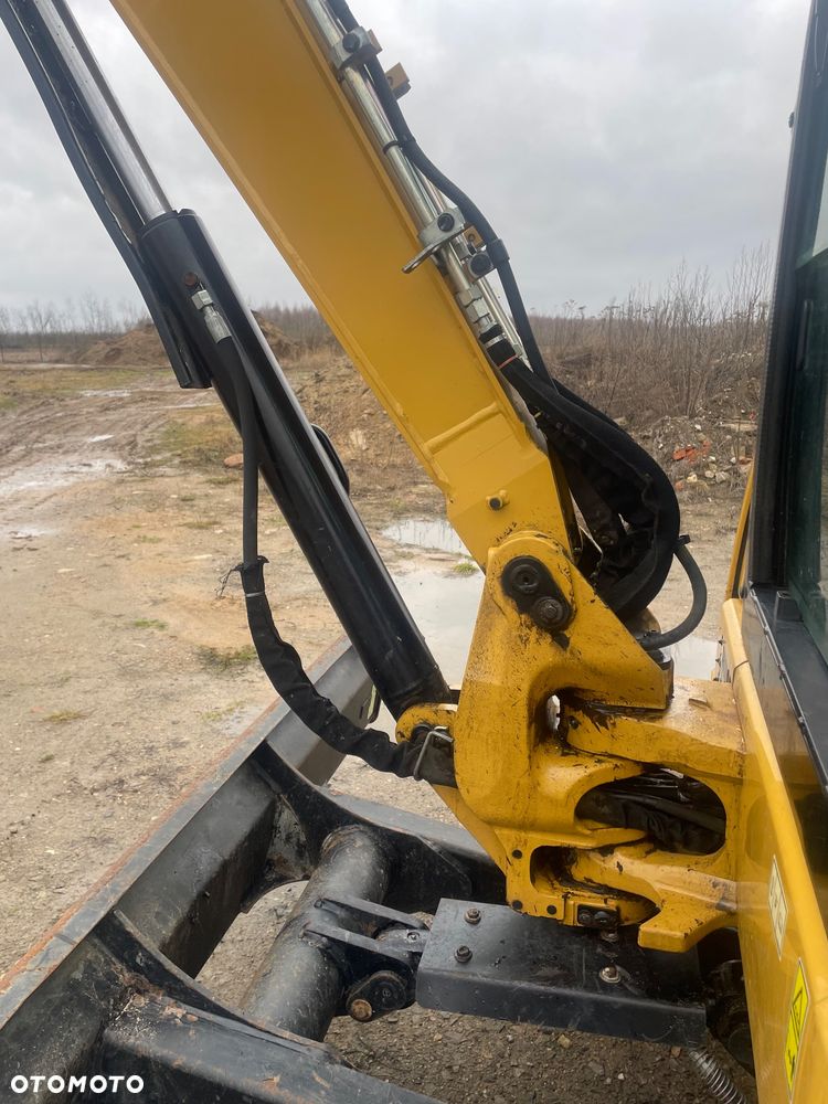 Caterpillar 304 E2 - 15