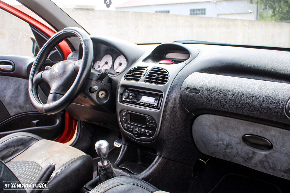 Peugeot 206 1.6 GTi - 6