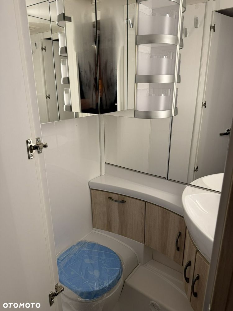 Hobby 490 Kmf De luxe - 10