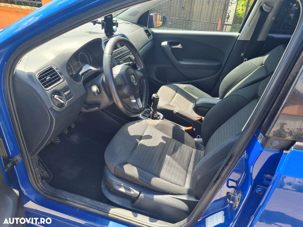 Volkswagen Polo - 1