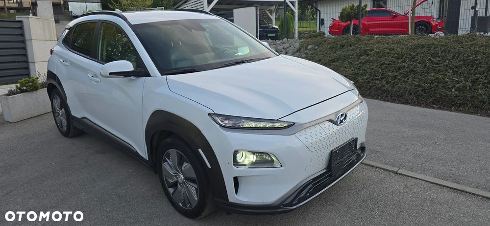 Hyundai Kona Premium - 22