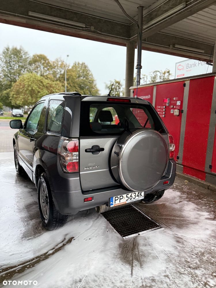 Suzuki Grand Vitara 1.6 - 5