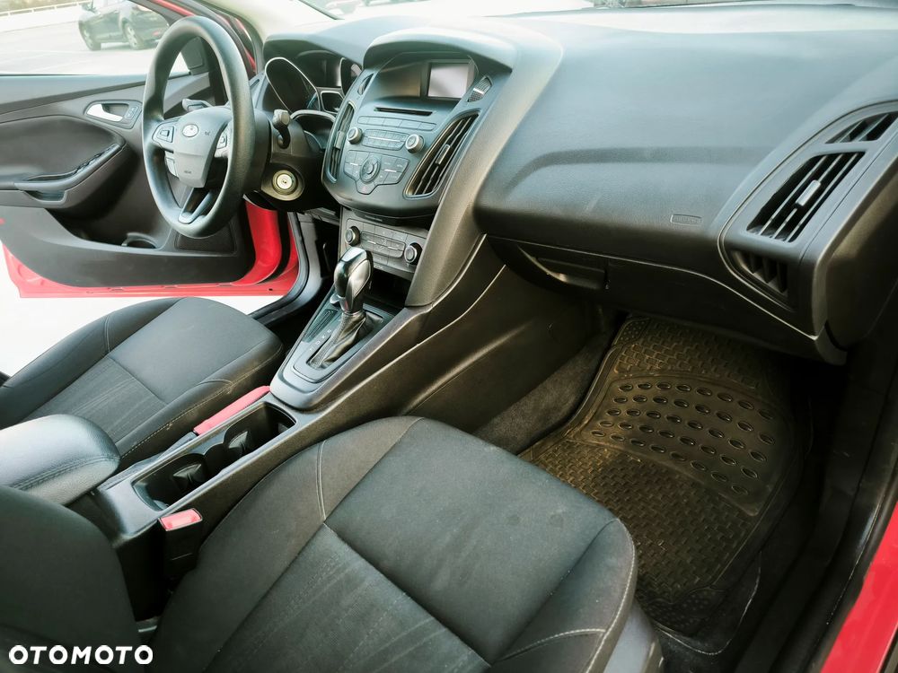 Ford Focus - 12