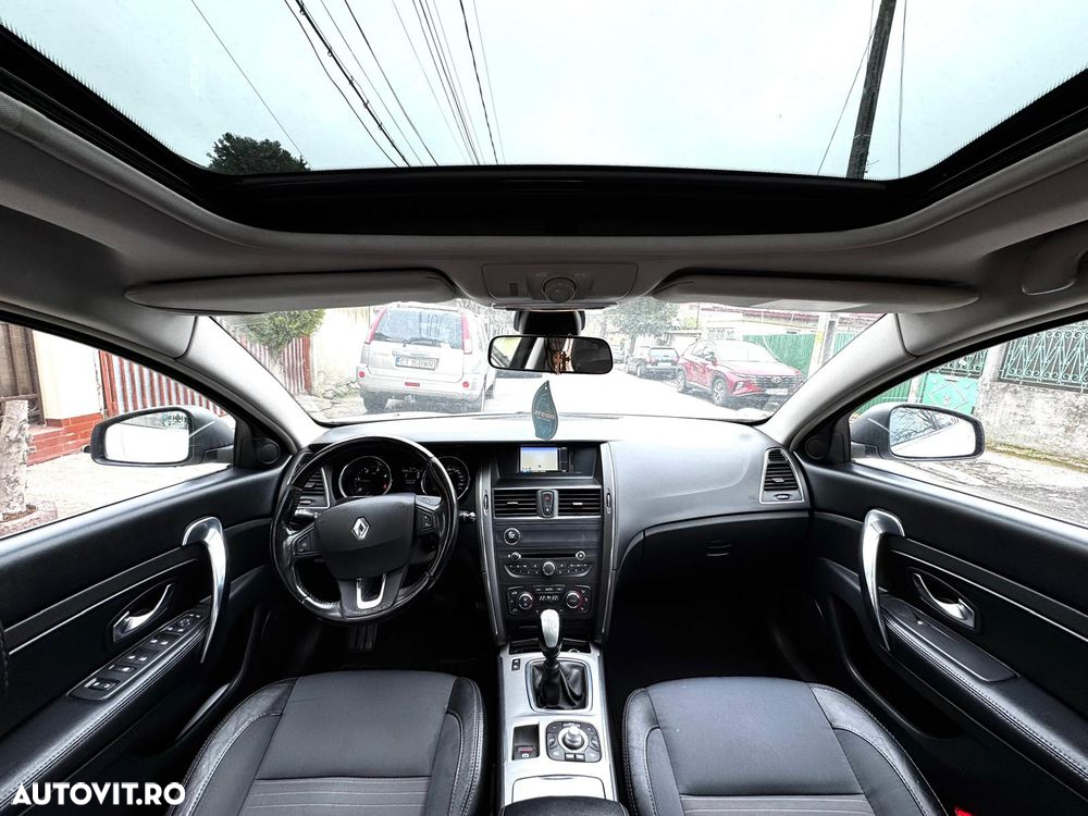 Renault Latitude 2.0 dCi Luxury - 3