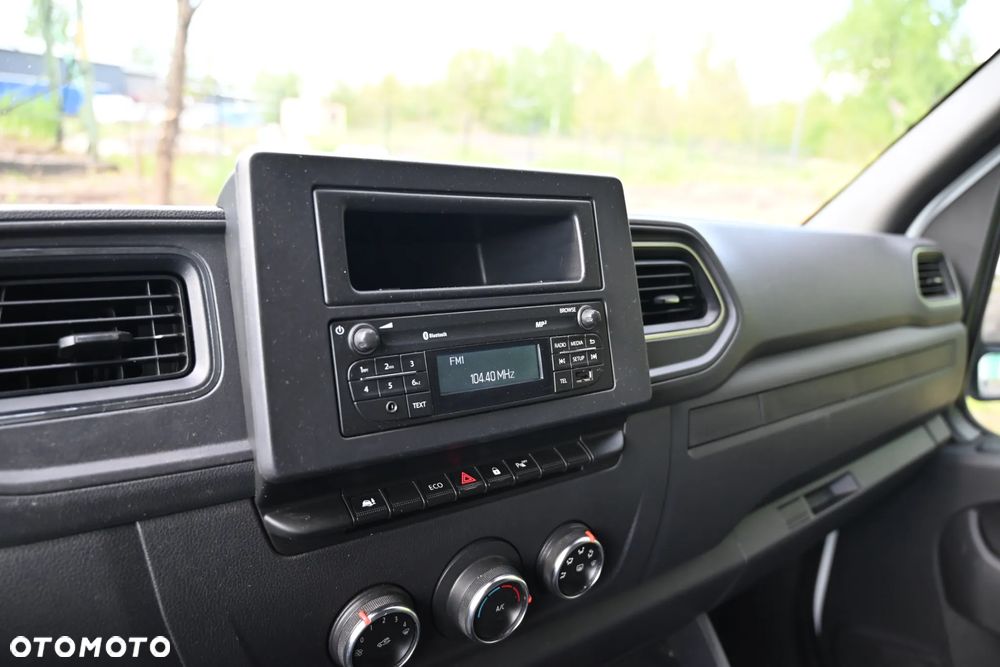 Renault Master - 22