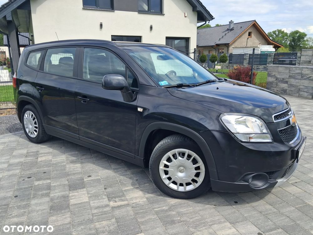 Chevrolet Orlando - 10