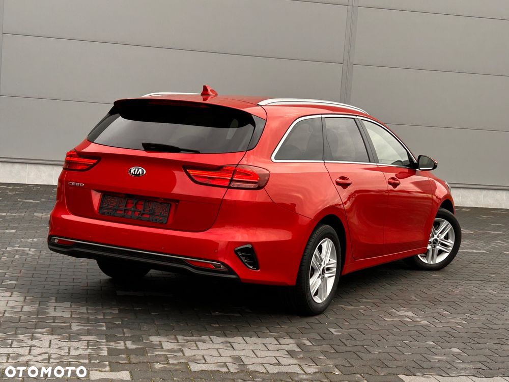 Kia Ceed 1.6 CRDi SCR L Business Line Plus DCT - 4