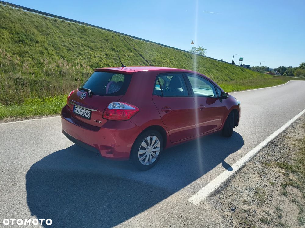 Toyota Auris 1.33 VVT-i - 6