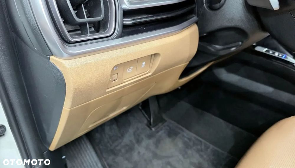 Kia Sorento 1.6 T-GDI HEV Prestige Line 6os - 9
