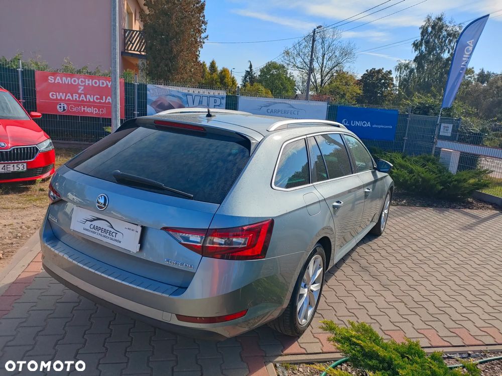 Skoda Superb 2.0 TDI DSG Premium Edition - 3