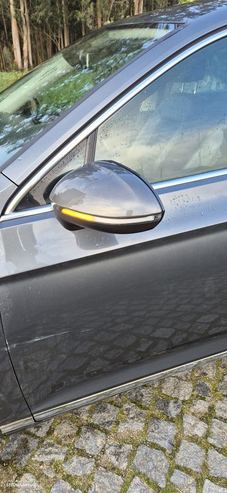 VW Passat Variant 2.0 TDi Highline - 13