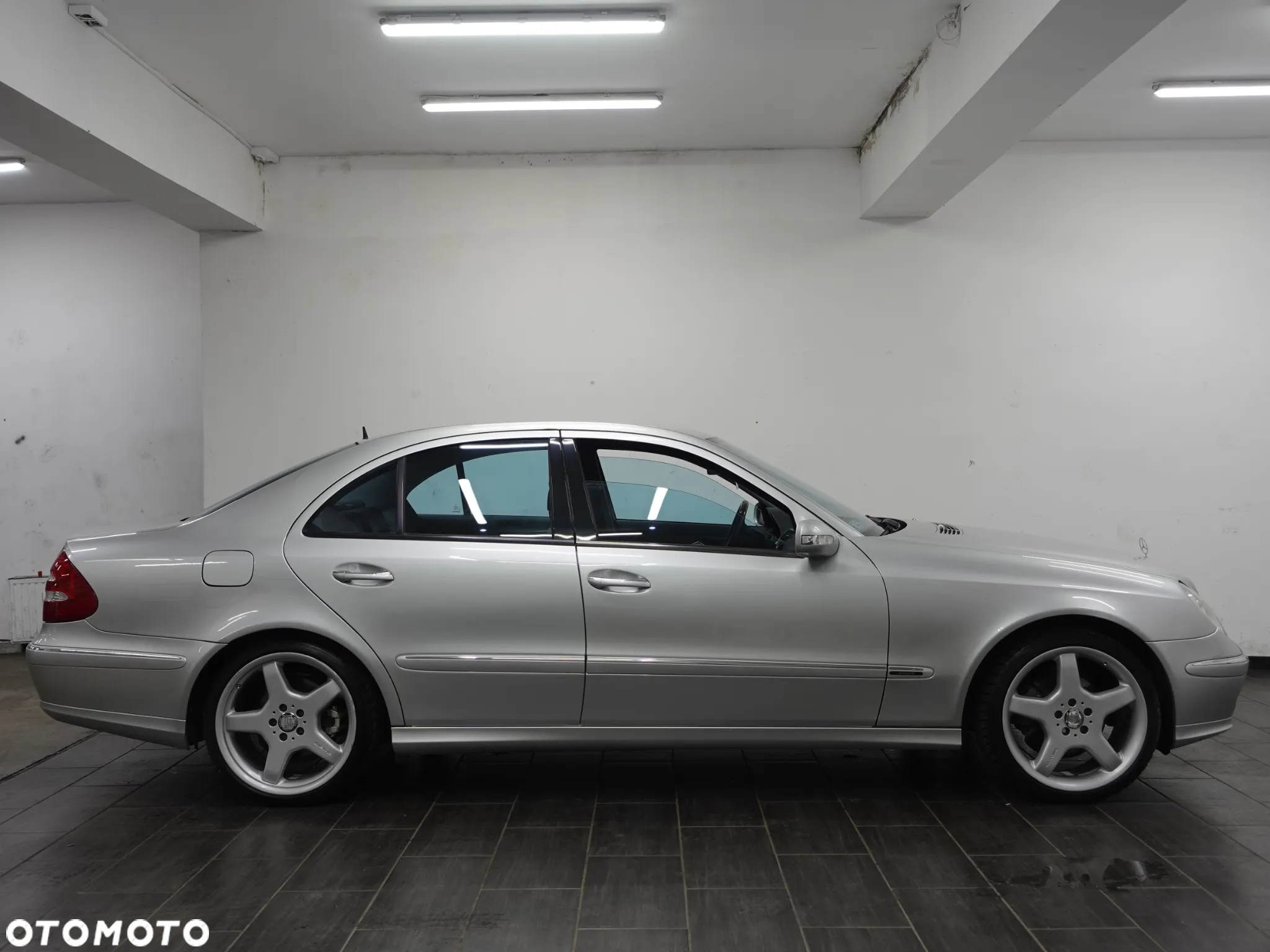 Mercedes-Benz Klasa E 320 Avantgarde - 9