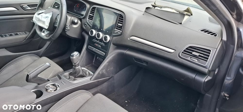 Renault Megane TCe 140 GPF EQUILIBRE - 7