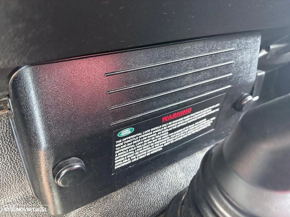 Land Rover Defender 90 2.5 Td5 S - 52