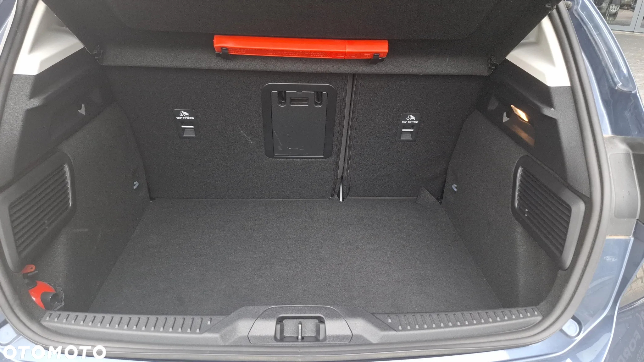 Ford Focus 1.0 EcoBoost Titanium X - 13