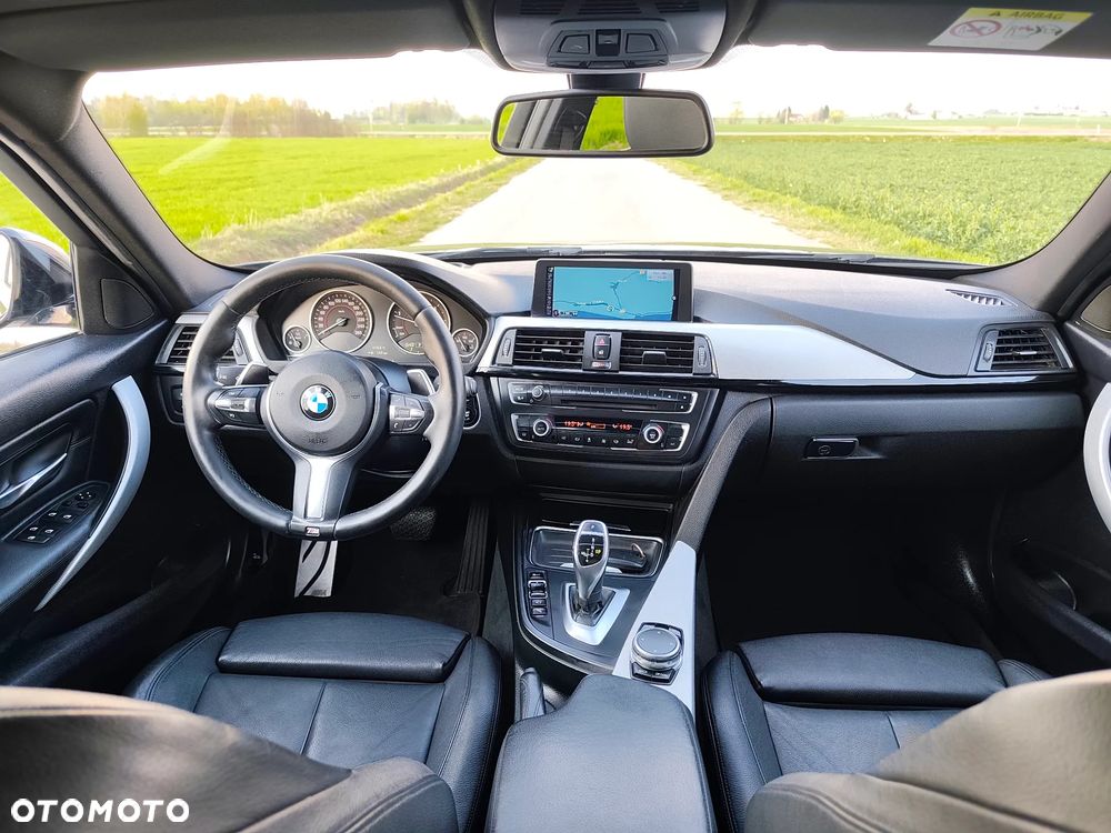 BMW Seria 3 320d xDrive Edition M Sport Shadow - 16