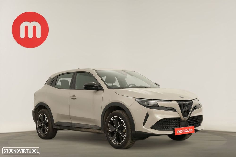 Alfa Romeo Junior Elletrica 50 kWh - 1