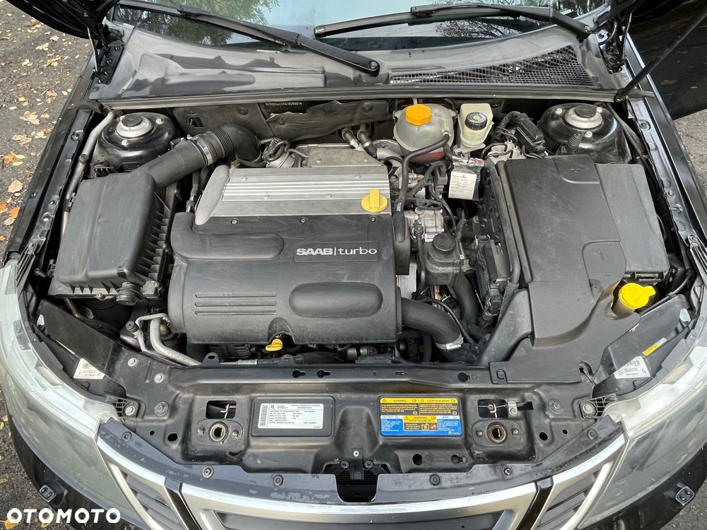 Saab 9-3 2.0T Aero - 16