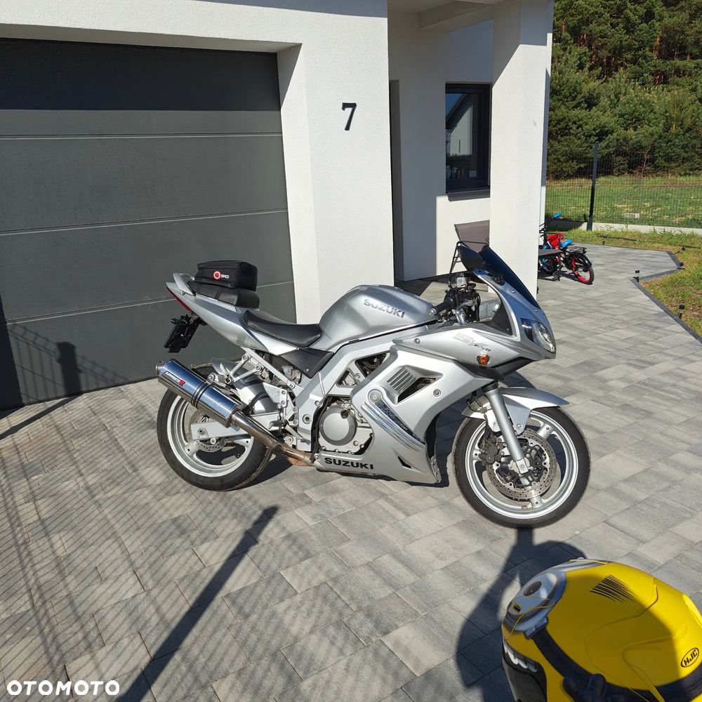 Suzuki SV - 6