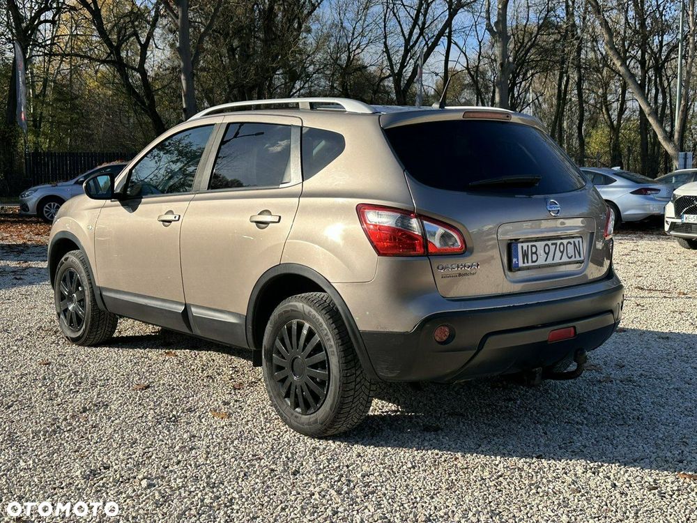 Nissan Qashqai - 6