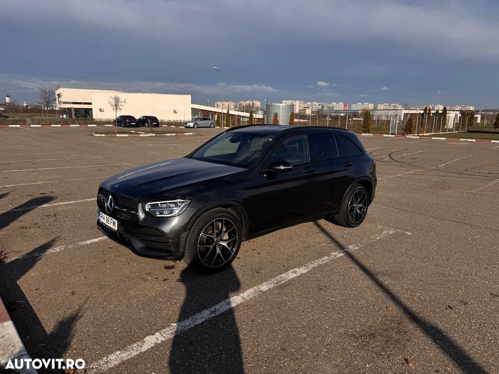 Mercedes-Benz GLC 200 4MATIC - 4