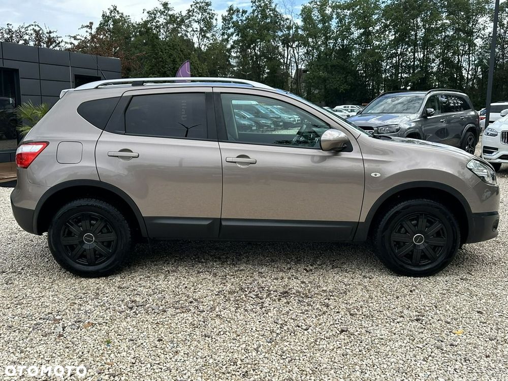 Nissan Qashqai - 8