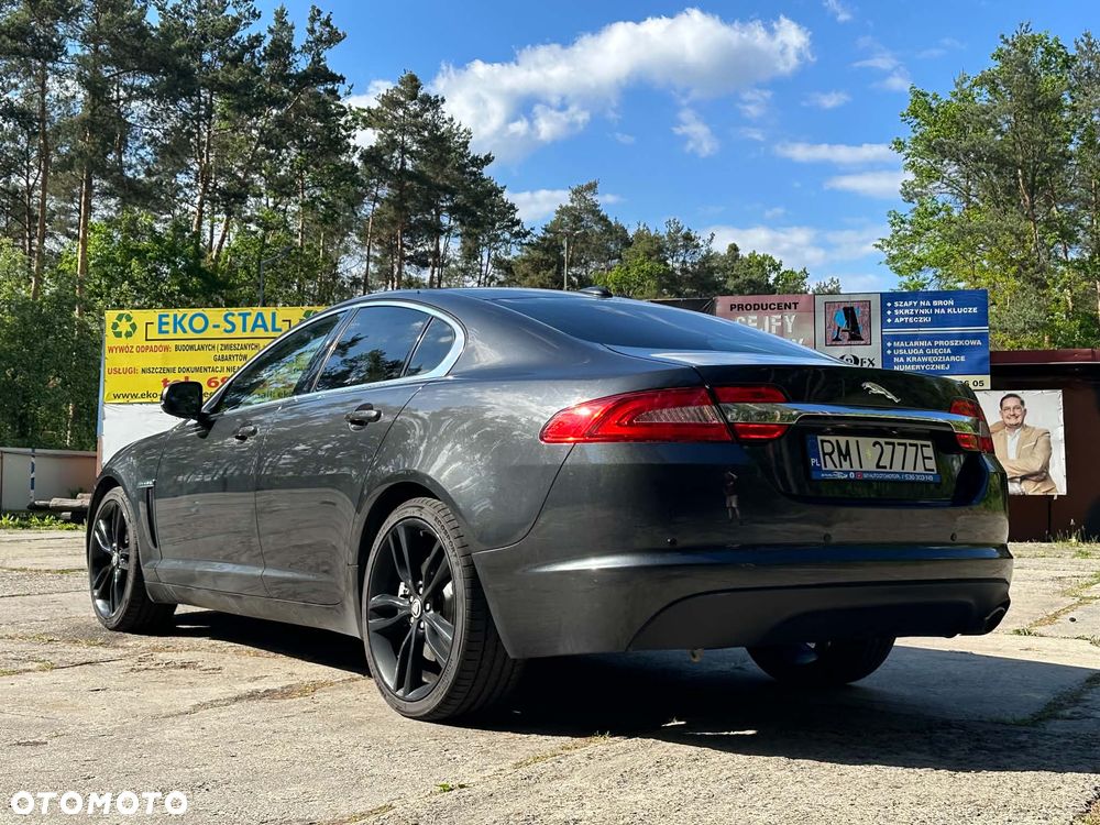 Jaguar XF 2.2 D Premium Luxury - 2