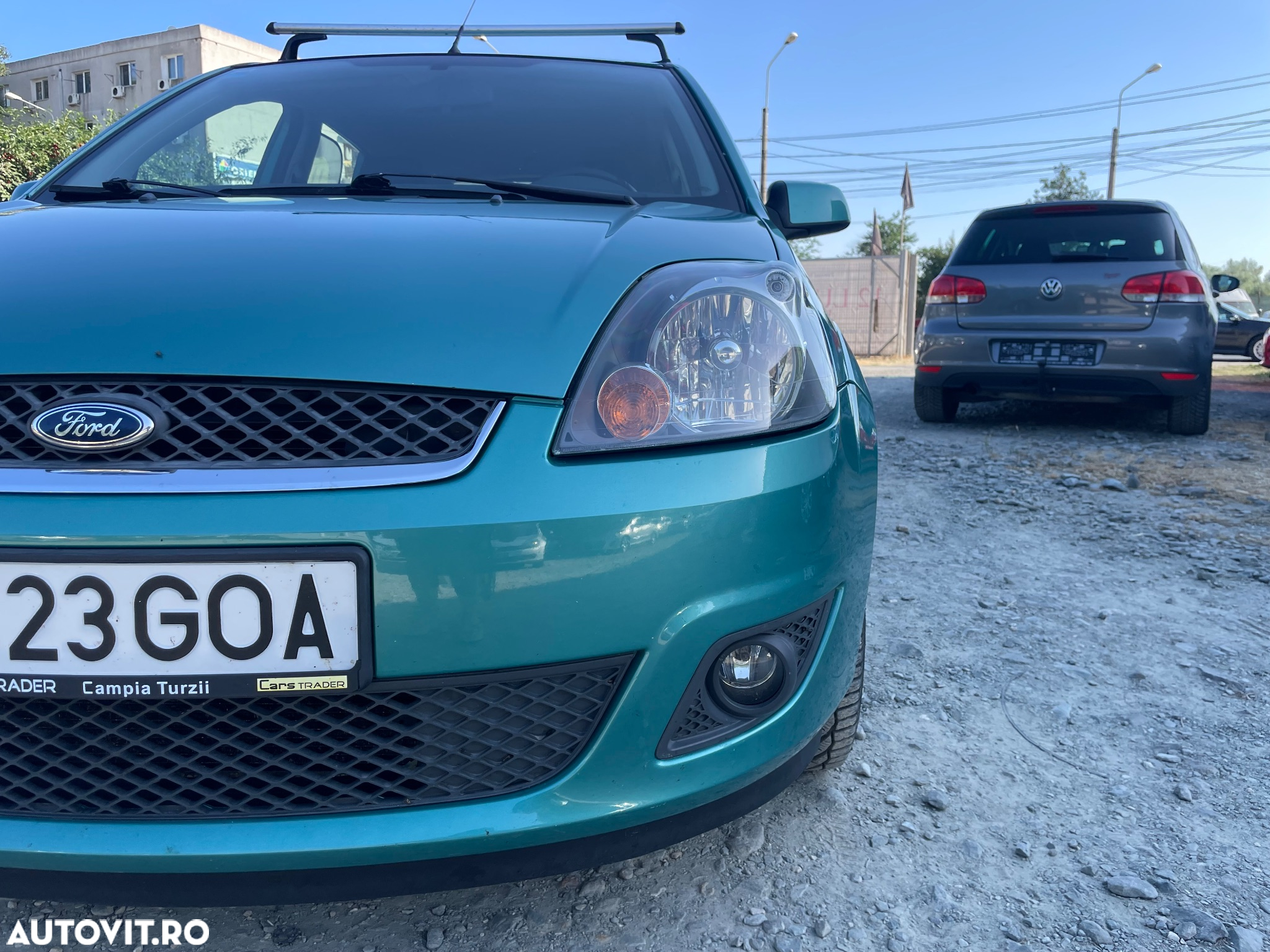 Ford Fiesta - 25