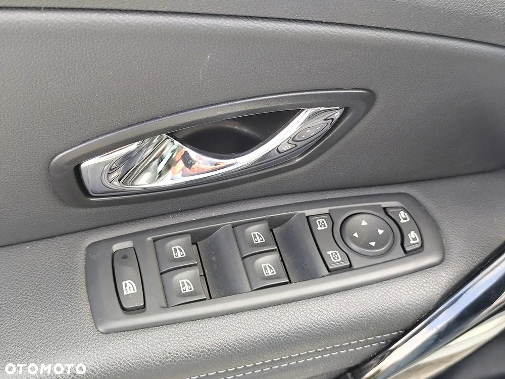 Renault Megane Grandtour ENERGY TCe 130 EDC BOSE EDITION - 14