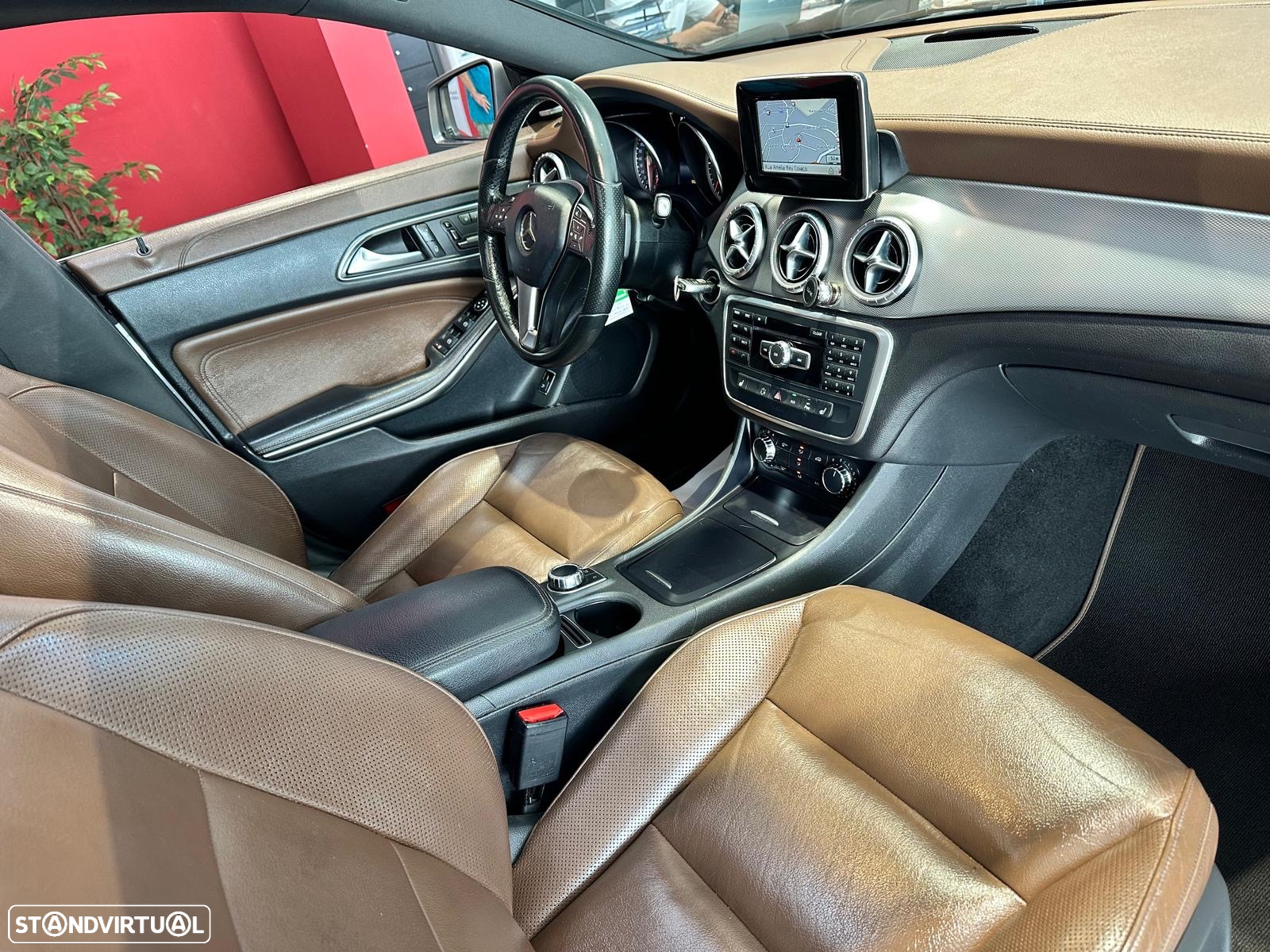 Mercedes-Benz CLA 220 CDi AMG Sport Aut. - 9