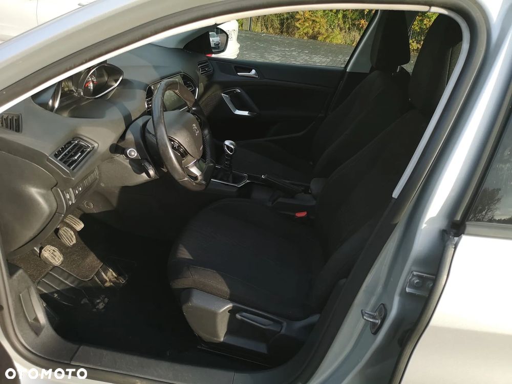 Peugeot 308 e-HDi FAP 115 Stop&Start Style - 19