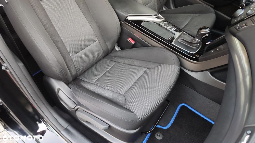 Hyundai i40 Kombi 2.0 Automatik Trend - 33
