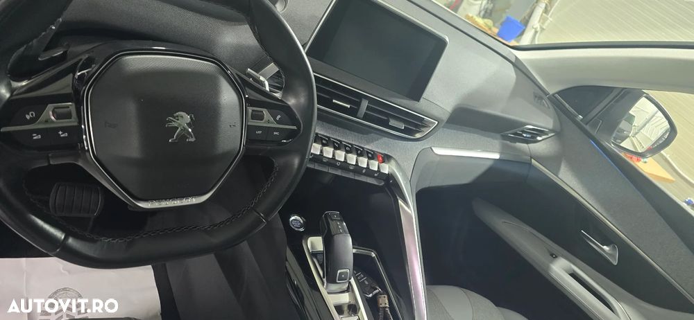 Peugeot 3008 1.2 PureTech 130 EAT8 Allure Pack - 15