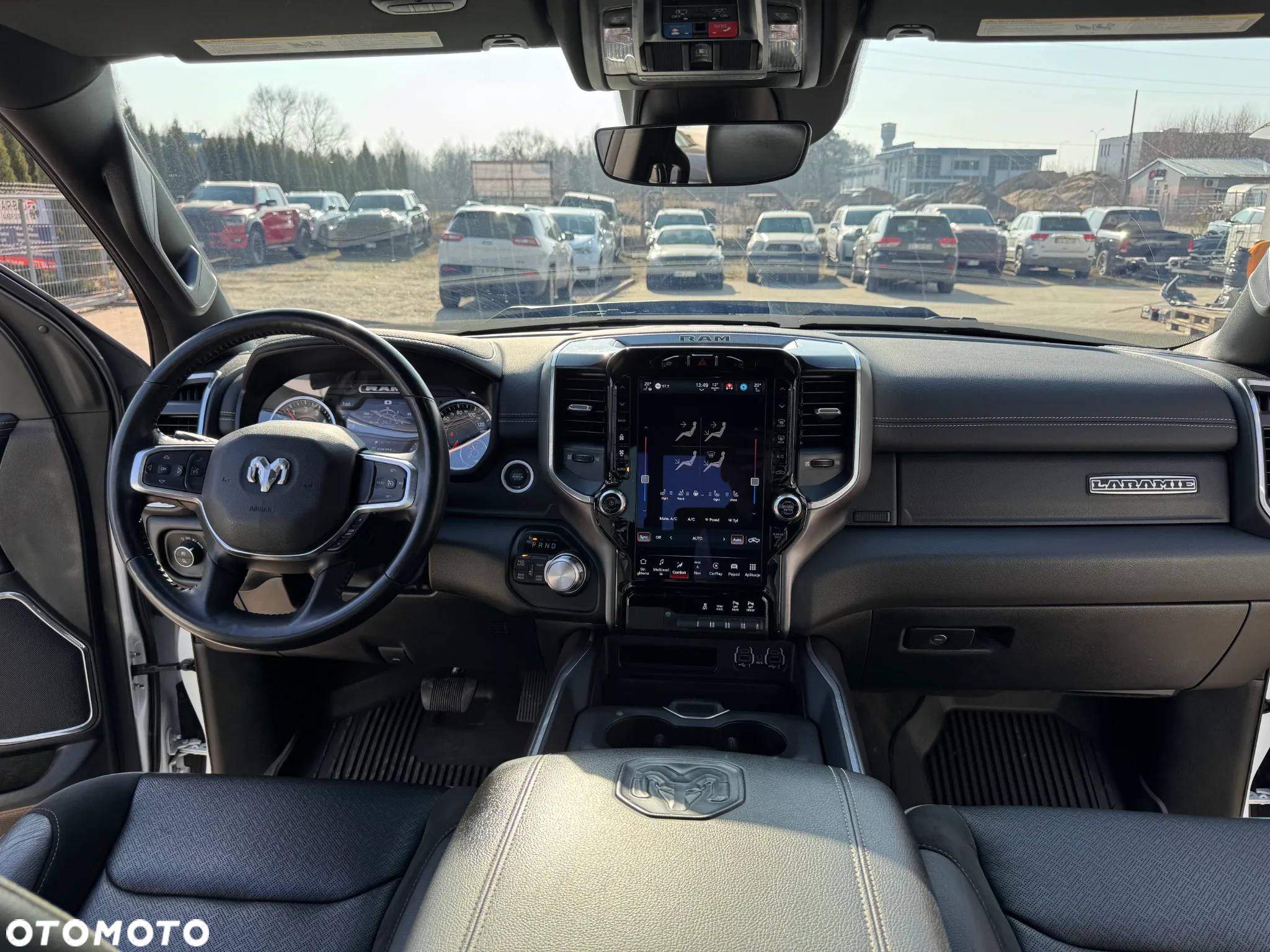 RAM 1500 Quad Cab Laramie - 21
