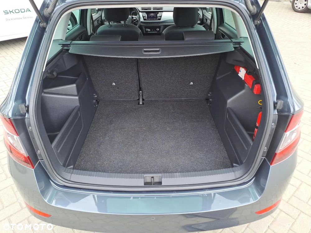 Skoda Fabia - 12