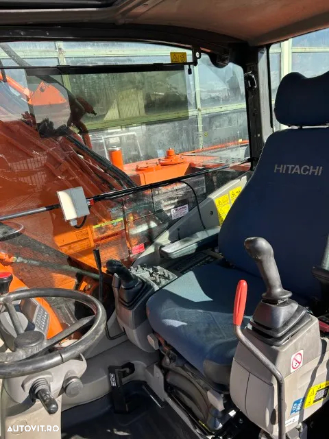 Hitachi ZX 145W-3 - 9