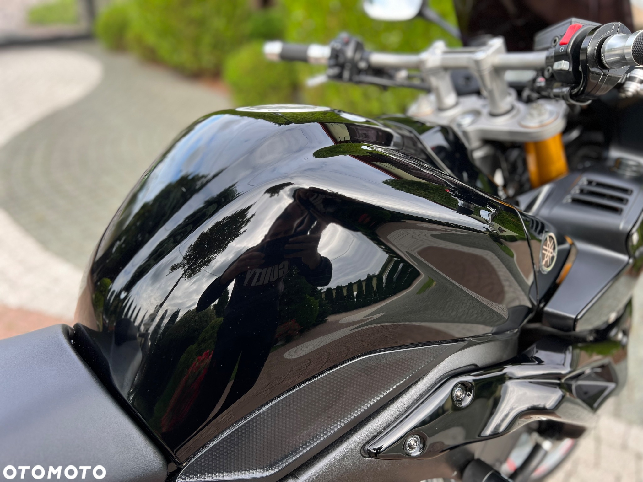 Yamaha FZ - 16