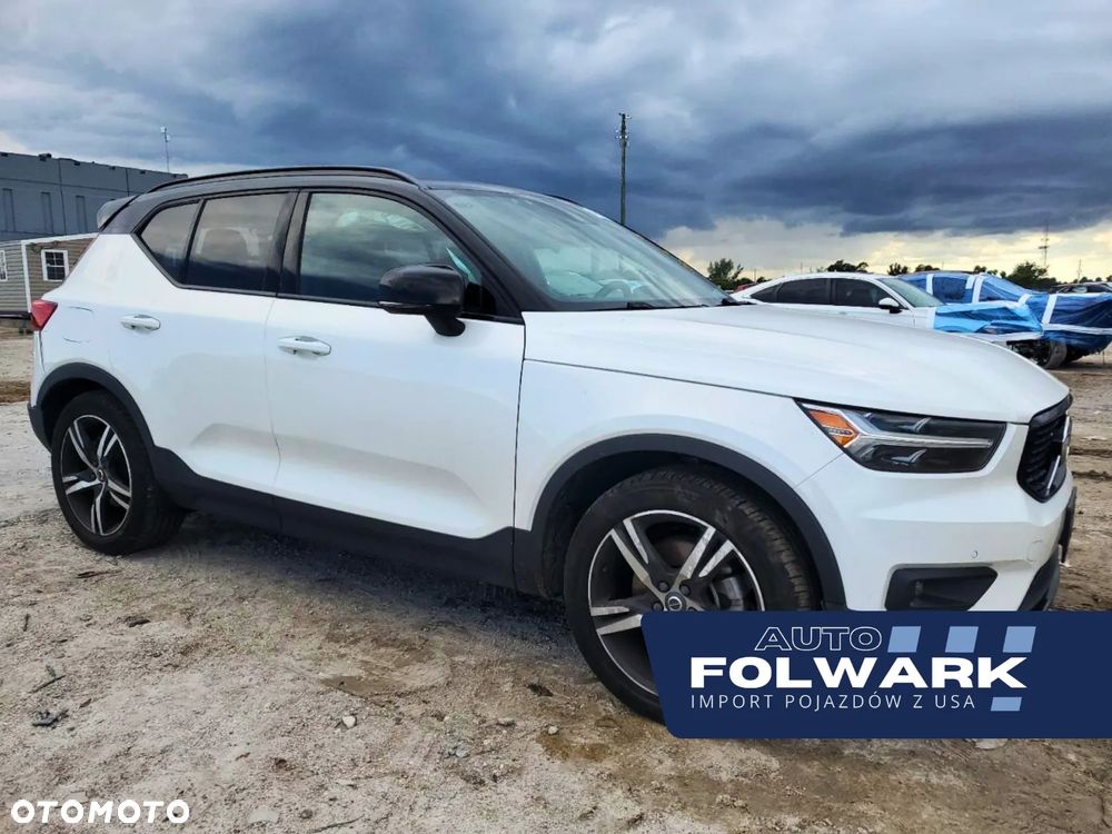 Volvo XC 40 T5 AWD Geartronic R-Design - 1