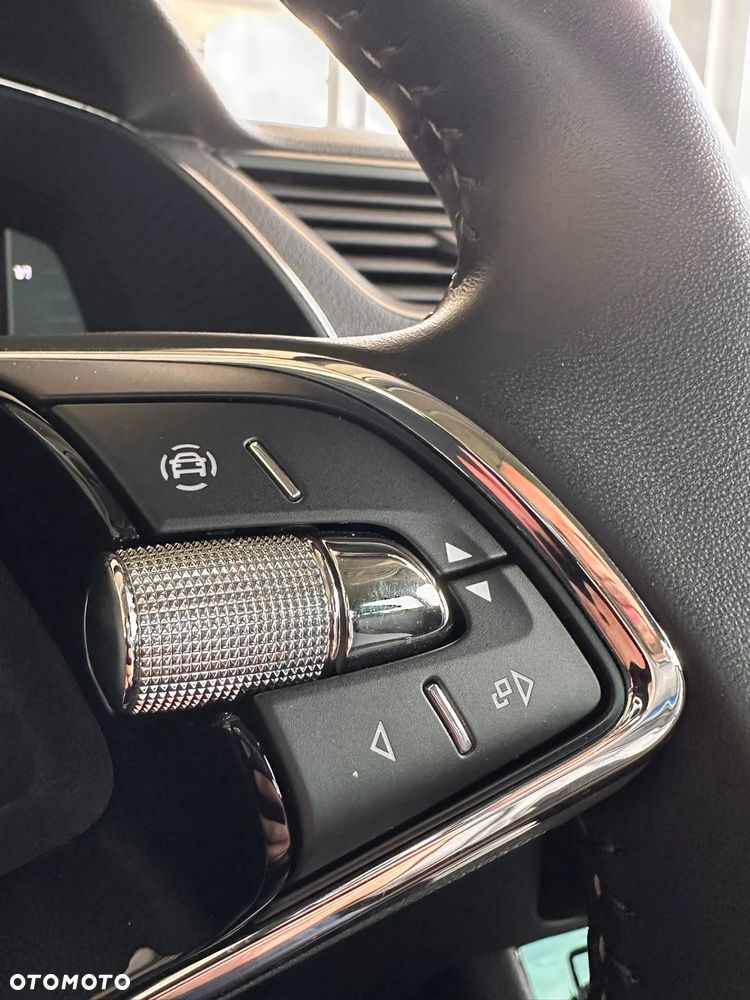 Skoda Superb 2.0 TSI Style DSG - 26