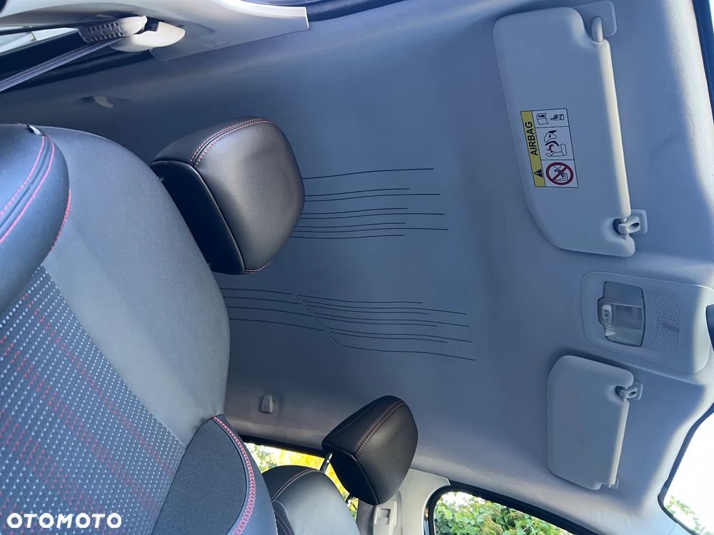 Peugeot 2008 PureTech 110 Stop&Start EAT6 GT-Line Edition - 30