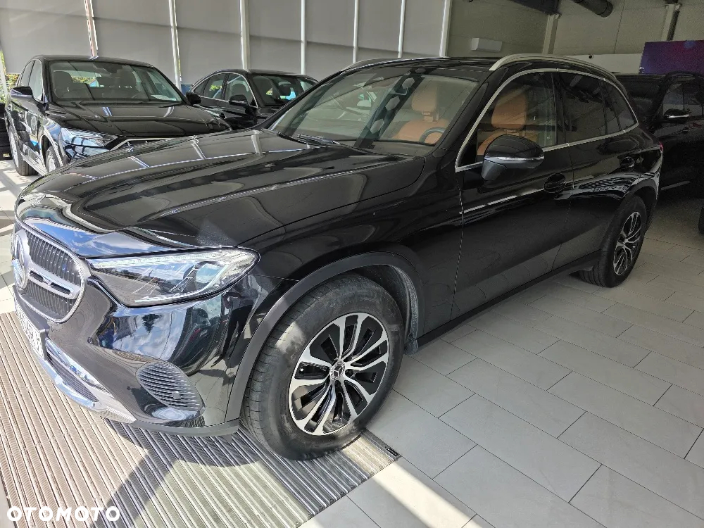 Mercedes-Benz GLC - 8