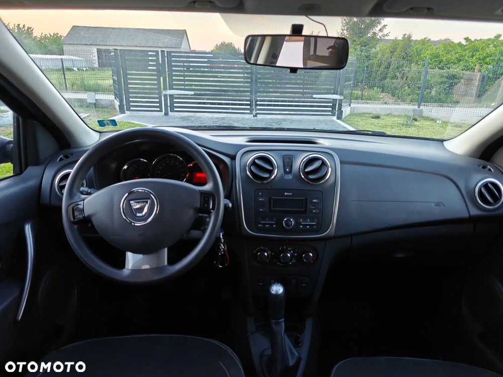 Dacia Sandero 1.2 16V 75 Laureate - 10